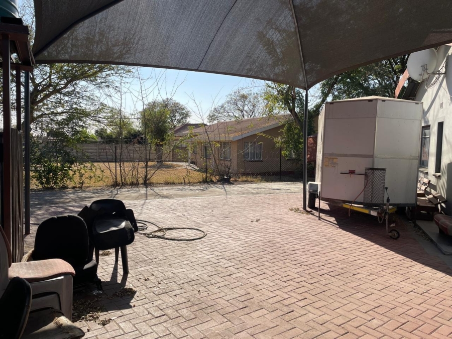 3 Bedroom Property for Sale in Rustenburg North North West